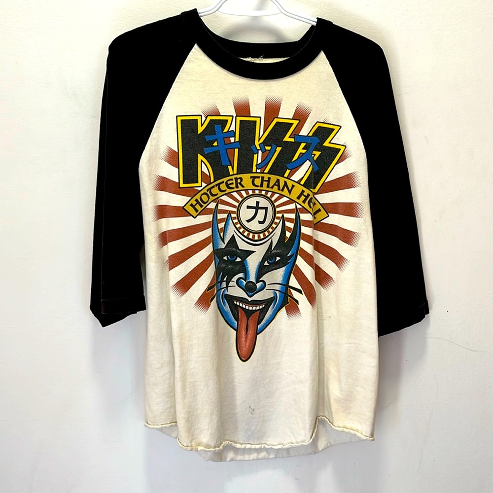 Kiss Hotter Than Hell T-shirt